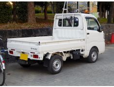 Daihatsu Hijet Truck (2014 - Present)